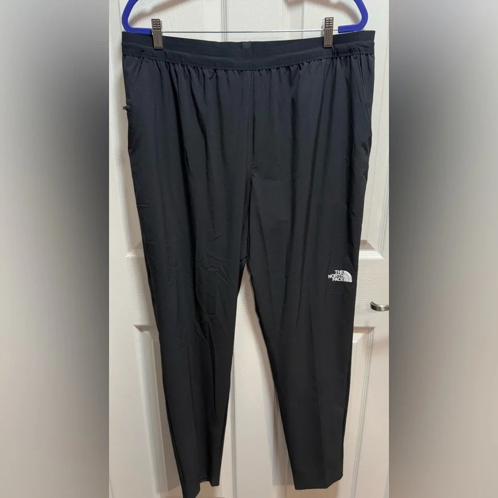 The North Face Men's Black Joggers size XL